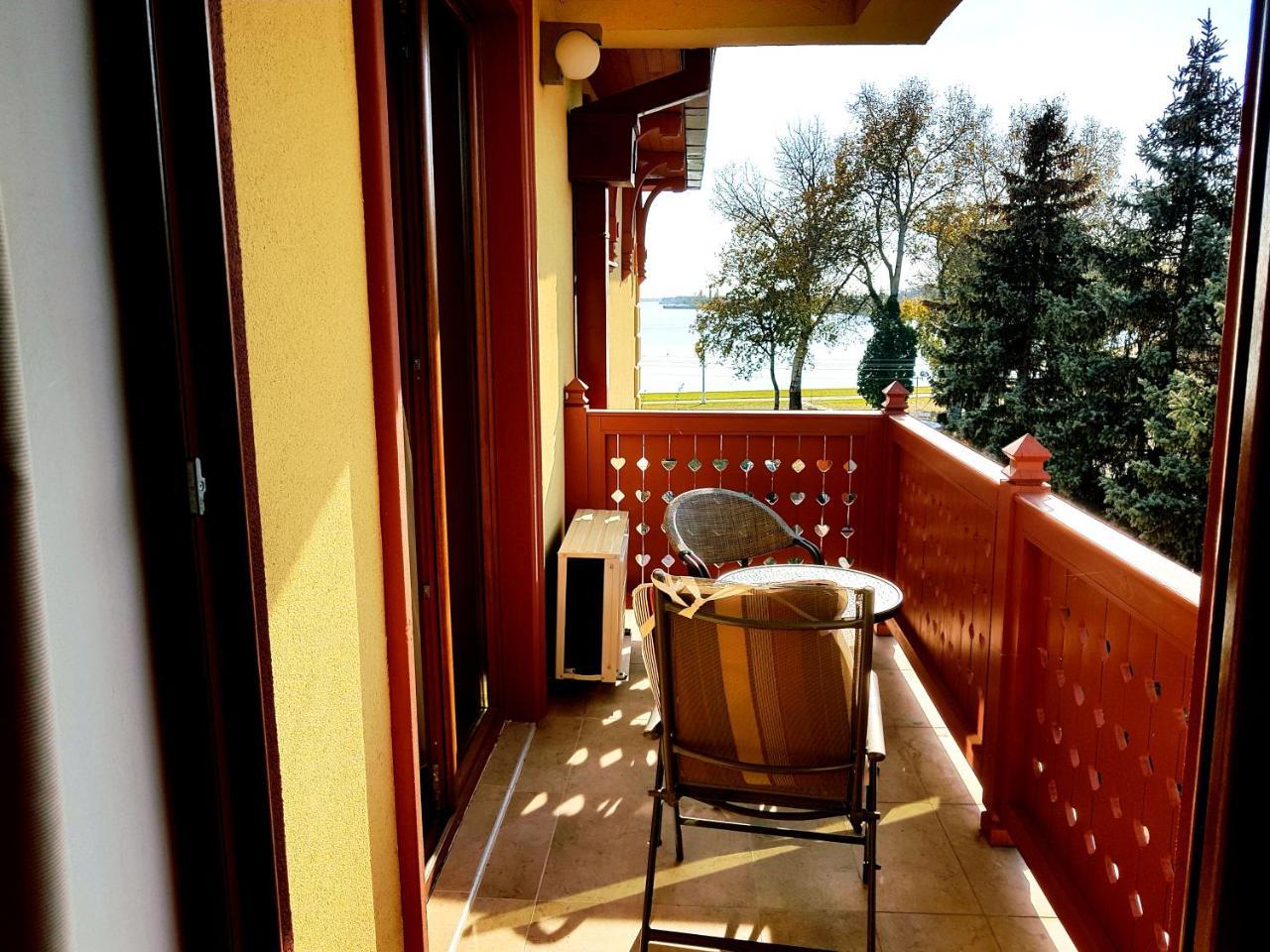 Guesthouse Villa Elizabet Palić エクステリア 写真